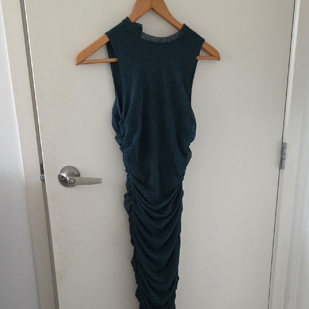 Elegant Teal Sleeveless Dress